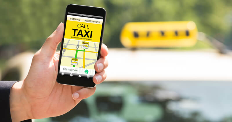 タクシー配車アプリ