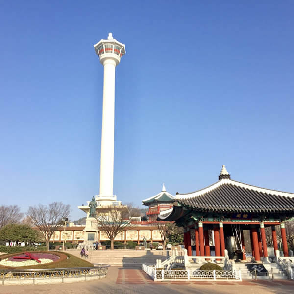 龍頭山公園と釜山タワー